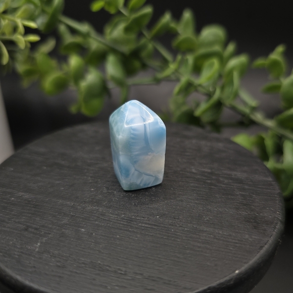 - Larimar Point - Picture 4 of 5